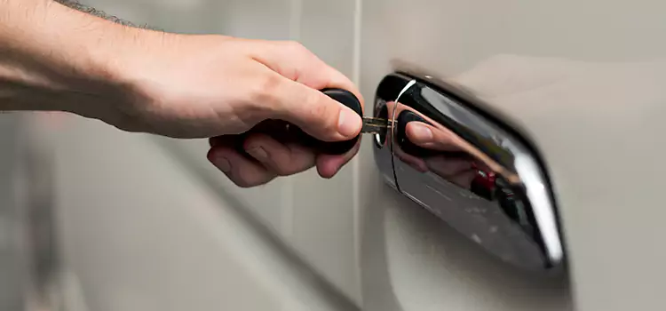 Why Choose Our Auto Locksmith Team in Lennox, CA?